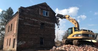 Демонтаж кирпичного дома Учалы, цена от 2934 руб.